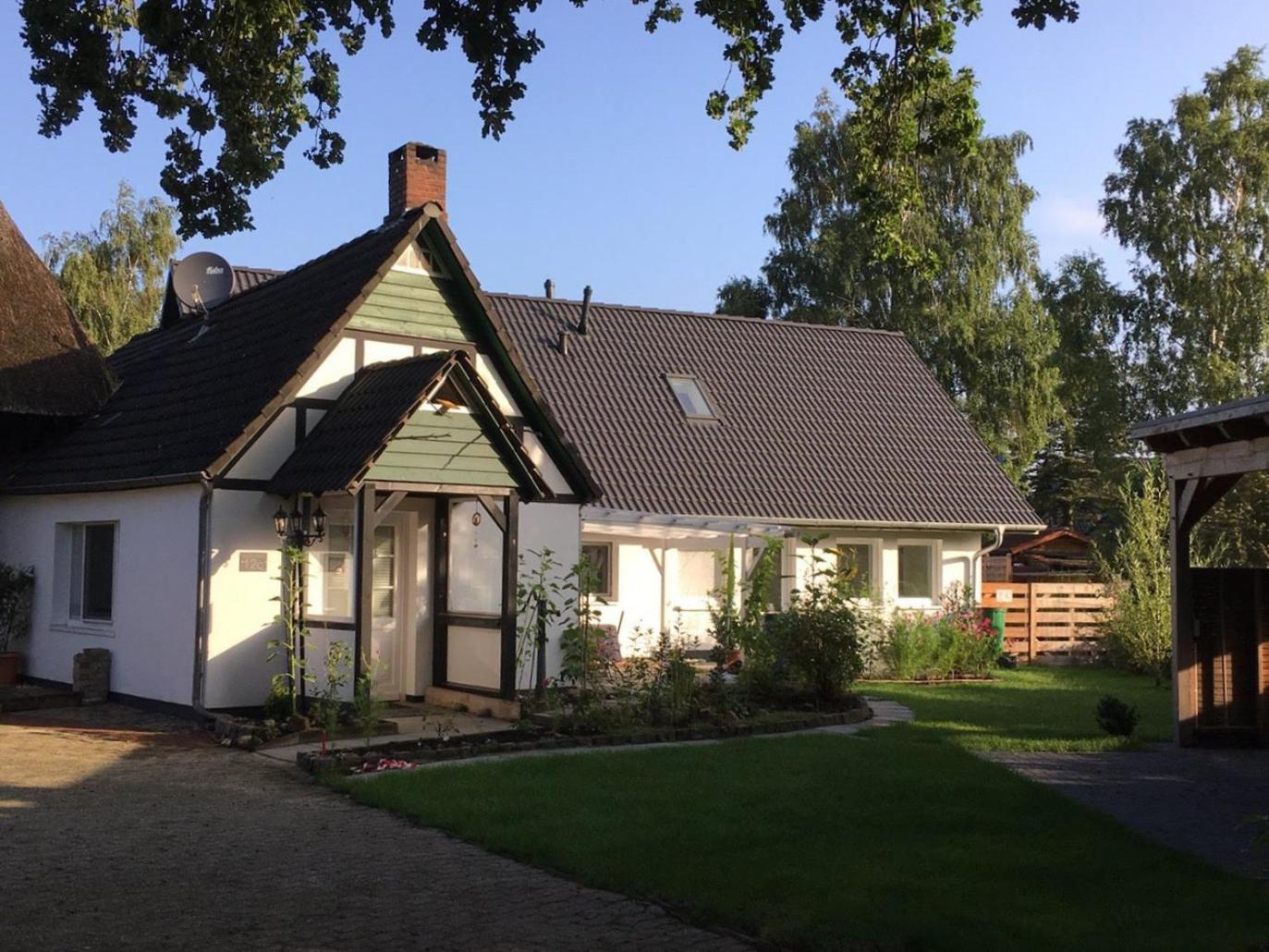Seezeit, Ferienhaus Bis Zu 6 Personen, 500 Meter Zum Wasser, Mit Garten Hüde Exterior foto